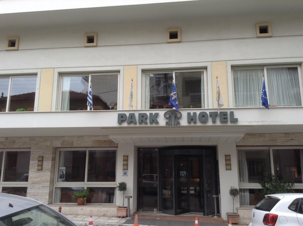 Park Hotel Wolos Zewnętrze zdjęcie